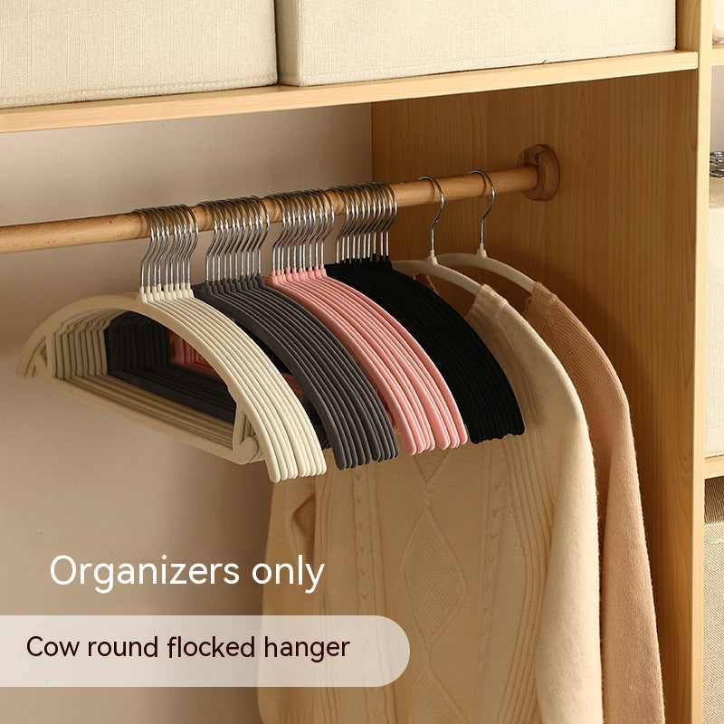 Non-Slip Velvet Clothes Hangers - image 6