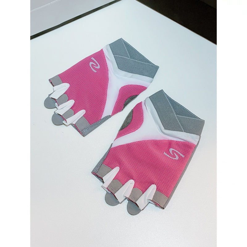 Half-Finger Workout Gloves - image 4