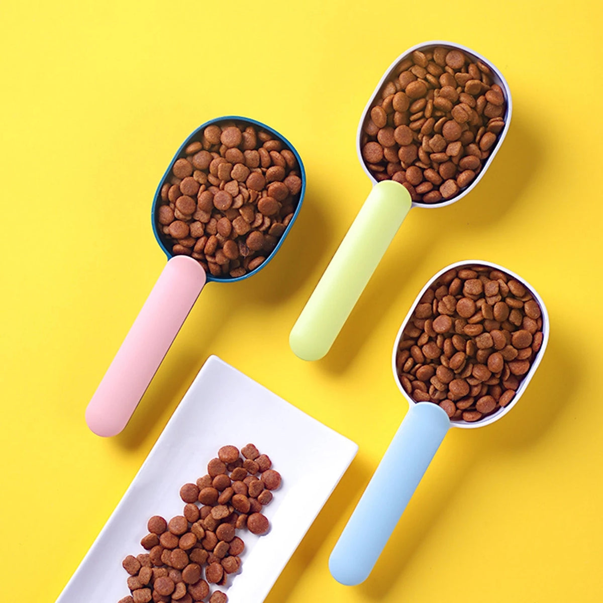 Pet Food Scoop with Bag Clip - image 6