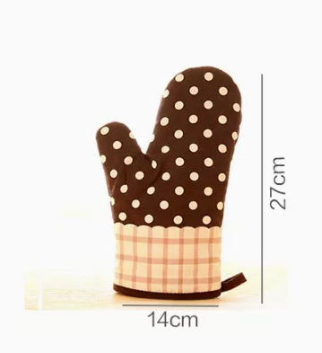 Heat-Resistant Oven Mitts - image 4