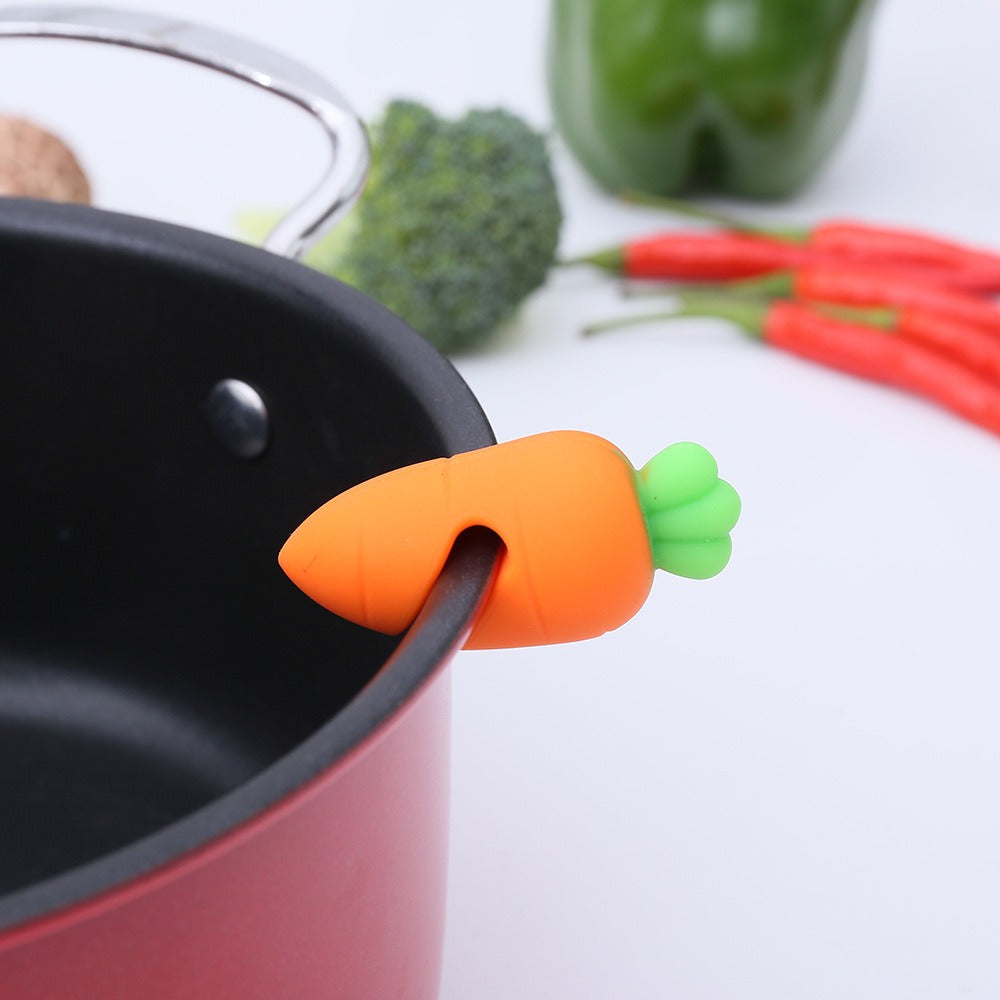 Silicone Carrot Pot Lid Lifter - image 1