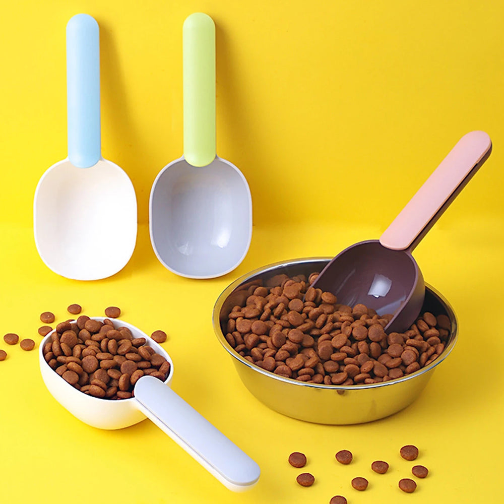 Pet Food Scoop with Bag Clip - image 1