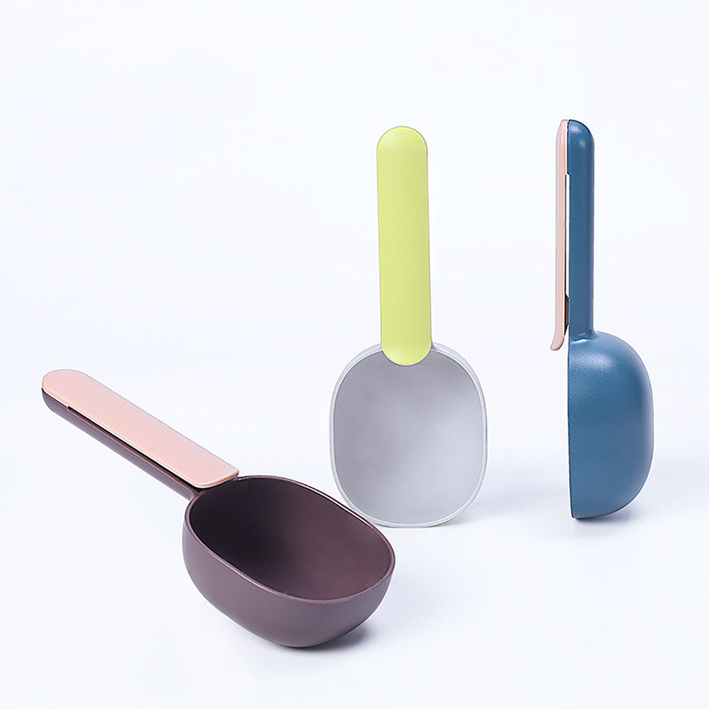 Pet Food Scoop with Bag Clip - image 3